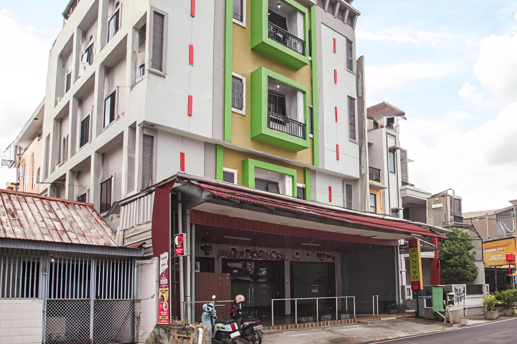 Capital O 93589 Hotel Wongso Syariah 팡칼피낭 외부 사진