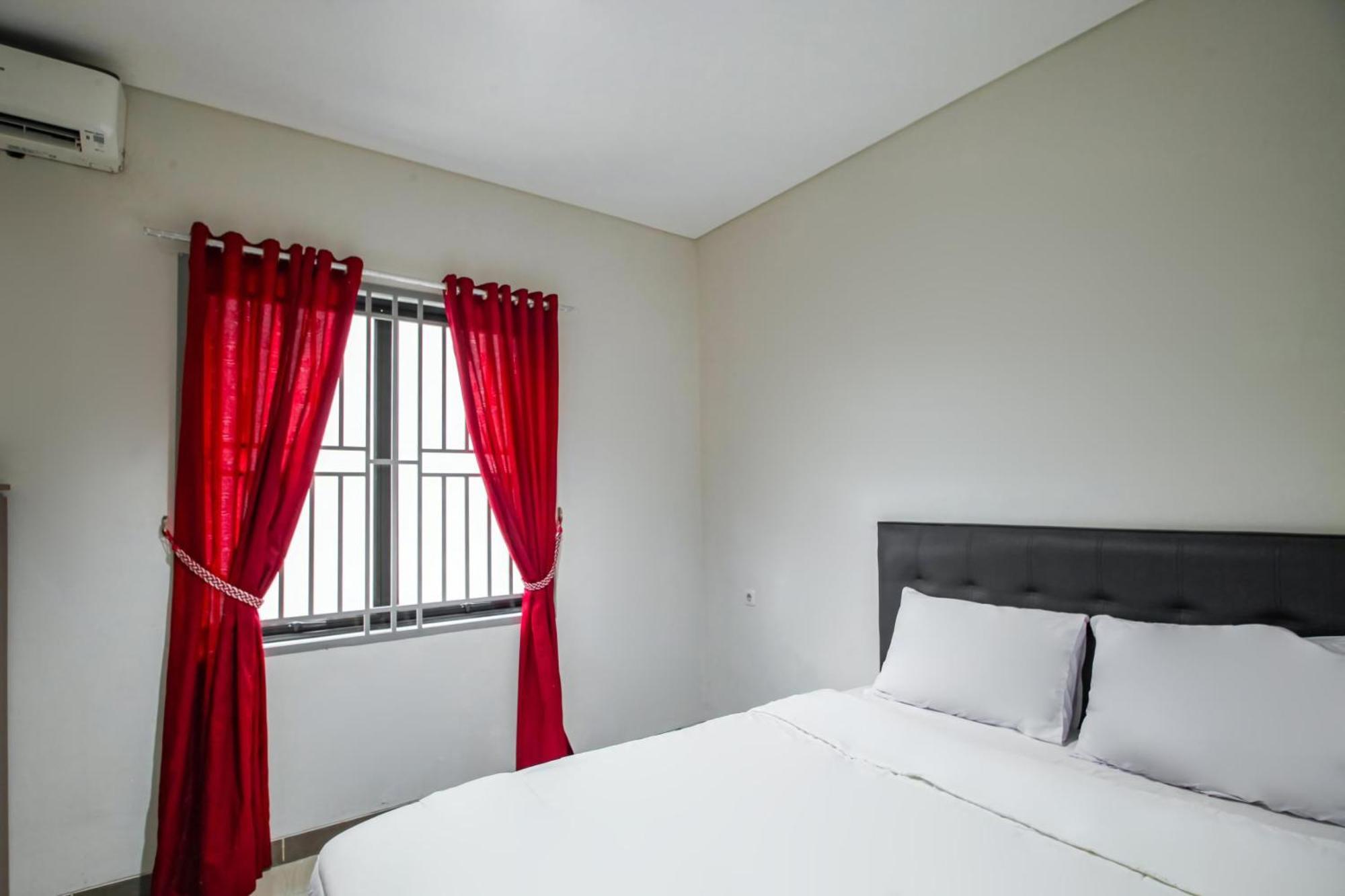 Capital O 93589 Hotel Wongso Syariah 팡칼피낭 외부 사진